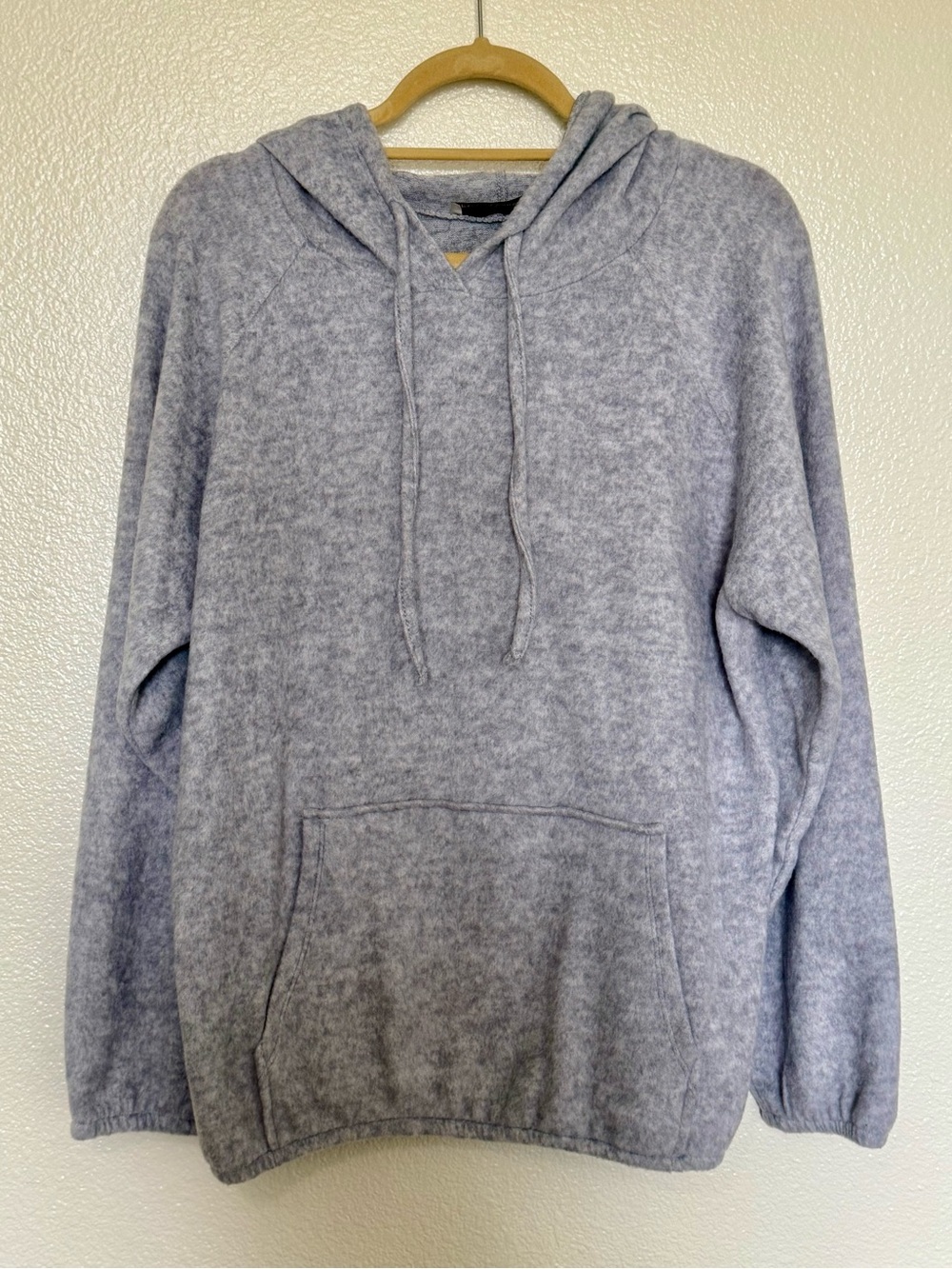 NWOT Zenana Outfitters Hacci Hooded Pullover